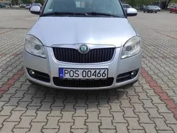 Srebrny Używany 2010 Skoda Fabia Sedan/Limuzyna | 19 000 zł (Dość drogi)