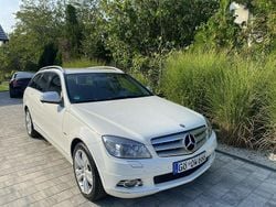 Biały Używany 2008 Mercedes C180 Kombi | 28 900 zł (Uczciwa cena)