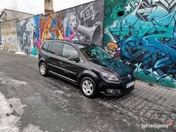 Używany 2011 VW Touran Minivan | 23 000 zł (Uczciwa cena)
