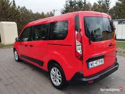 Czerwony Używany 2021 Ford Transit Sedan/Limuzyna | 55 000 zł (Uczciwa cena)