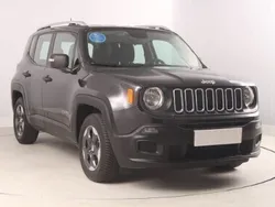 Czarny Używany 2017 Jeep Renegade SUV | 51 999 zł (Dobra cena)