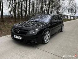 Czarny Używany 2008 Opel Signum OPC Kombi | 15 500 zł (Uczciwa cena)