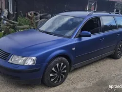 Niebieski Używany 2000 VW Passat Kombi | 2999 zł (Dobra cena)