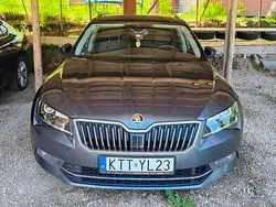 Szary Używany 2019 Skoda Superb Kombi | 90 000 zł (Uczciwa cena)