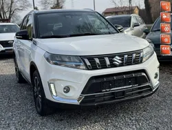 Biały Używany 2024 Suzuki Vitara SUV | 92 700 zł (Uczciwa cena)