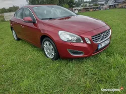 Bordowy Używany 2011 Volvo S60 Sedan/Limuzyna | 38 800 zł (Uczciwa cena)
