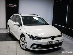 Czarny Używany 2022 VW Golf VIII Style Kombi | 69 900 zł (Dość drogi)