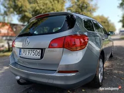 Szary Używany 2015 Opel Astra Kombi | 33 900 zł (Uczciwa cena)