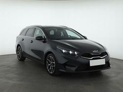 Czarny Używany 2022 Kia Ceed 2 Kombi | 61 499 zł (Super Cena)