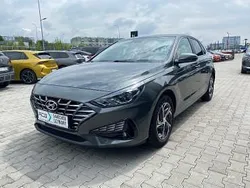 Szary Używany 2024 Hyundai i30 | 63 900 zł (Uczciwa cena)