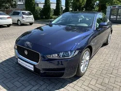 Niebieski Używany 2017 Jaguar XE Sedan/Limuzyna | 85 899 zł (Drogi)
