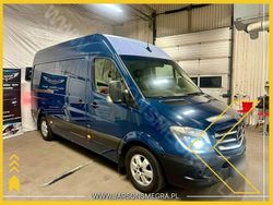 Niebieski Używany 2018 Mercedes Sprinter Van | 49 600 zł