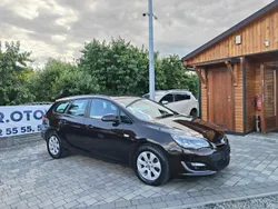 Bordowy (metalik) Używany 2013 Opel Astra Kombi | 23 800 zł (Uczciwa cena)