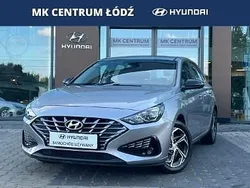 Srebrny Używany 2022 Hyundai i30 Comfort Hatchback | 62 900 zł (Uczciwa cena)