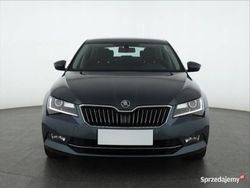 Szary Używany 2016 Skoda Superb Sedan/Limuzyna | 65 999 zł (Dość drogi)