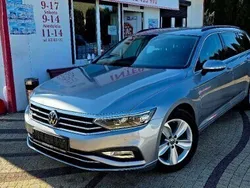 Inny kolor Używany 2021 VW Passat Kombi | 85 800 zł (Uczciwa cena)
