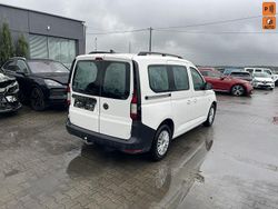 Biały (metalik) Używany 2023 VW Caddy Minivan | 59 900 zł