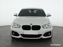 Biały Używany 2018 BMW 118 Hatchback | 68 999 zł (Uczciwa cena)