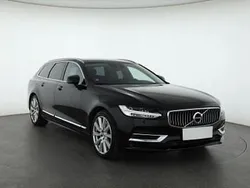 Czarny Używany 2019 Volvo V90 Kombi | 126 999 zł