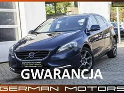 Niebieski Używany 2015 Volvo V40 Ocean Race Kombi | 47 900 zł (Uczciwa cena)