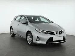 Srebrny Używany 2013 Toyota Auris Hatchback | 33 999 zł (Uczciwa cena)