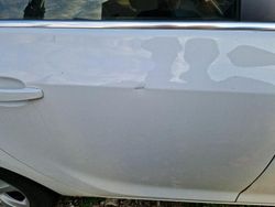 Biały Używany 2010 Opel Astra Hatchback | 10 500 zł