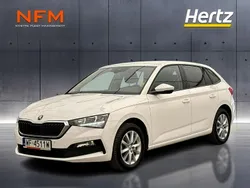 Biały Używany 2021 Skoda Scala Ambition Hatchback | 58 900 zł (Uczciwa cena)