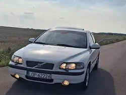 Biały Używany 2001 Volvo S60 Sedan/Limuzyna | 12 900 zł (Uczciwa cena)