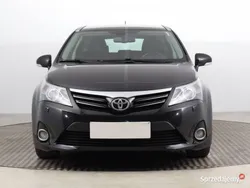 Czarny Używany 2014 Toyota Avensis Kombi | 28 999 zł (Dobra cena)