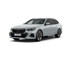 Brooklyn grey metallic metalizowany Używany 2024 BMW 540 Comfort Edition Kombi | 349 900 zł (Uczciwa cena)