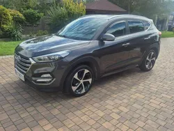 Brązowy Używany 2016 Hyundai Tucson SUV | 62 900 zł (Uczciwa cena)