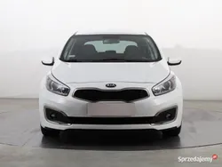 Biały Używany 2017 Kia Ceed Hatchback | 39 499 zł (Uczciwa cena)