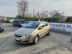 Złoty (metalik) Używany 2009 Opel Corsa Sedan/Limuzyna | 9900 zł (Dobra cena)