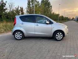 Srebrny Używany 2009 Opel Agila Hatchback | 9999 zł