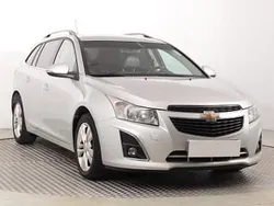 Srebrny Używany 2014 Chevrolet Cruze Kombi | 23 999 zł (Uczciwa cena)
