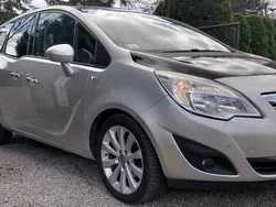 Srebrny Używany 2010 Opel Meriva Minivan | 15 000 zł (Dobra cena)