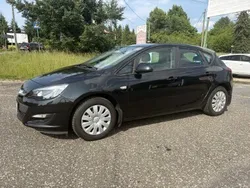 Czarny Używany 2015 Opel Astra Hatchback | 32 900 zł (Dobra cena)
