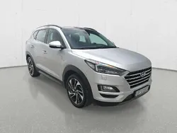 Srebrny Używany 2020 Hyundai Tucson SUV | 68 757 zł (Super Cena)