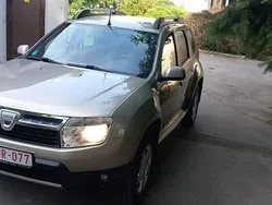 Złoty Używany 2011 Dacia Duster SUV | 23 900 zł (Uczciwa cena)
