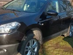 Czarny Używany 2012 Nissan Qashqai +2 SUV | 30 000 zł (Uczciwa cena)