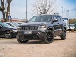 Szary Używany 2016 Jeep Grand Cherokee SUV | 96 000 zł