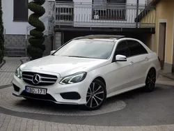 Biały (metalik) Używany 2014 Mercedes E350 Sedan/Limuzyna | 54 900 zł (Drogi)