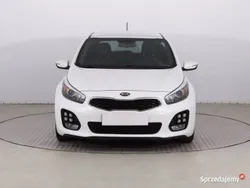 Biały Używany 2015 Kia Ceed Hatchback | 38 999 zł (Uczciwa cena)