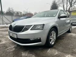 Srebrny (metalik) Używany 2019 Skoda Octavia Sedan/Limuzyna | 36 900 zł (Uczciwa cena)
