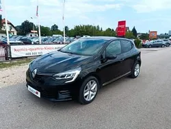 Czarny Używany 2019 Renault Clio V Hatchback | 41 900 zł (Uczciwa cena)