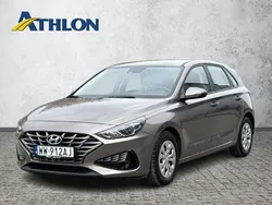 Szary (metalik) Używany 2023 Hyundai i30 Hatchback | 63 800 zł (Uczciwa cena)