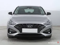 Srebrny Używany 2022 Hyundai i30 Hatchback | 57 999 zł (Uczciwa cena)