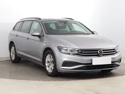 Srebrny Używany 2019 VW Passat Kombi | 70 999 zł (Dobra cena)