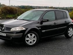 Czarny Używany 2004 Renault Mégane II Hatchback | 7600 zł