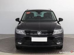 Czarny Używany 2020 VW Tiguan SUV | 88 999 zł (Uczciwa cena)